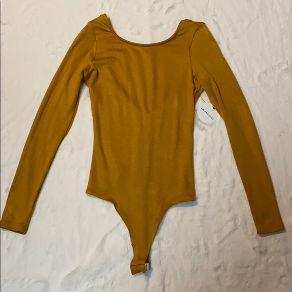 $5 CLEARANCE - NWT Lulus Graciously Yours Long Sleeve Bodysuit - Picture 4 of 8